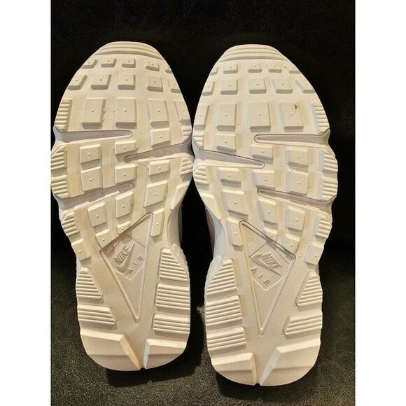 Nike Air Huarache White/Pure Platinum DH4439-102 Women's Size 6 Men's Size 4.5 - Picture 13 of 16